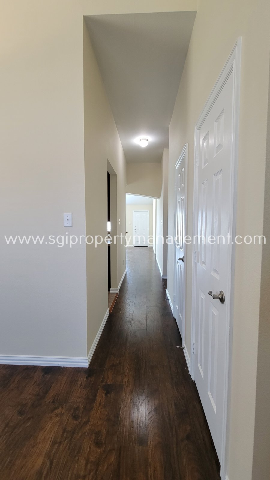 Beautiful 3 bedroom home ready for move-in property image