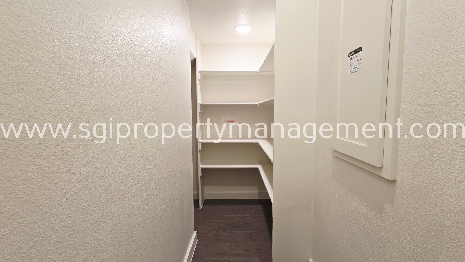 $500 off 1st month of rent! property image