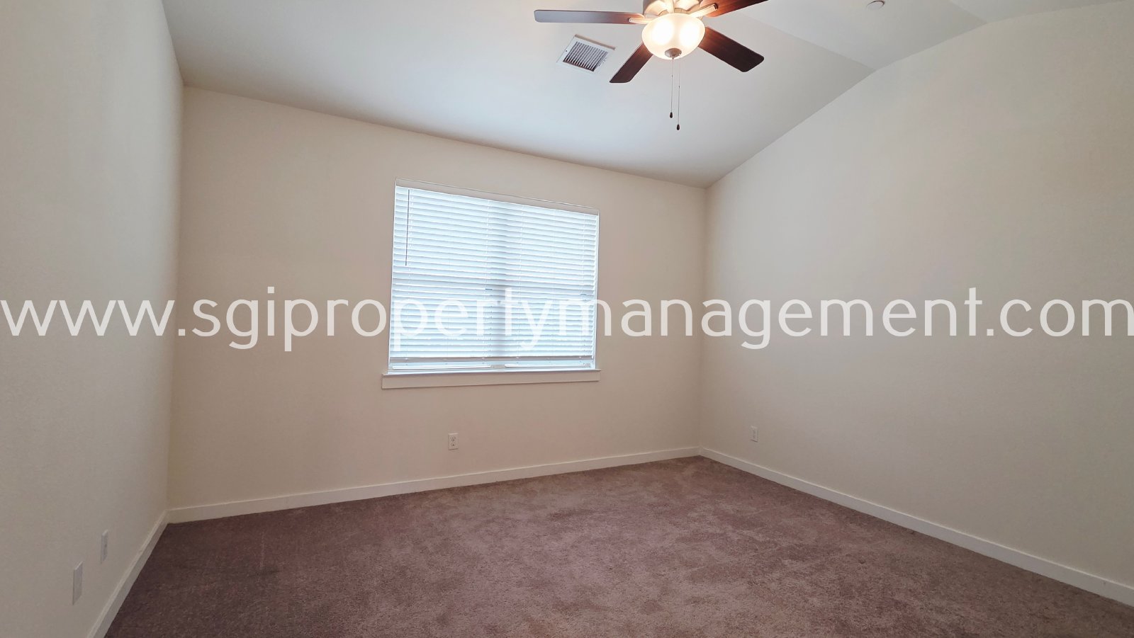 $500 off 1st month of rent! property image