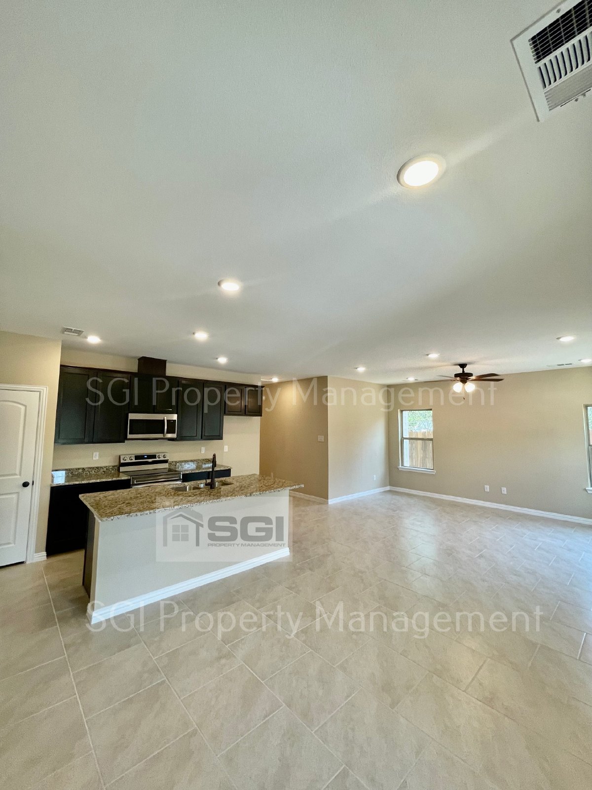 Fantastic 3 bedroom built in 2022 property image