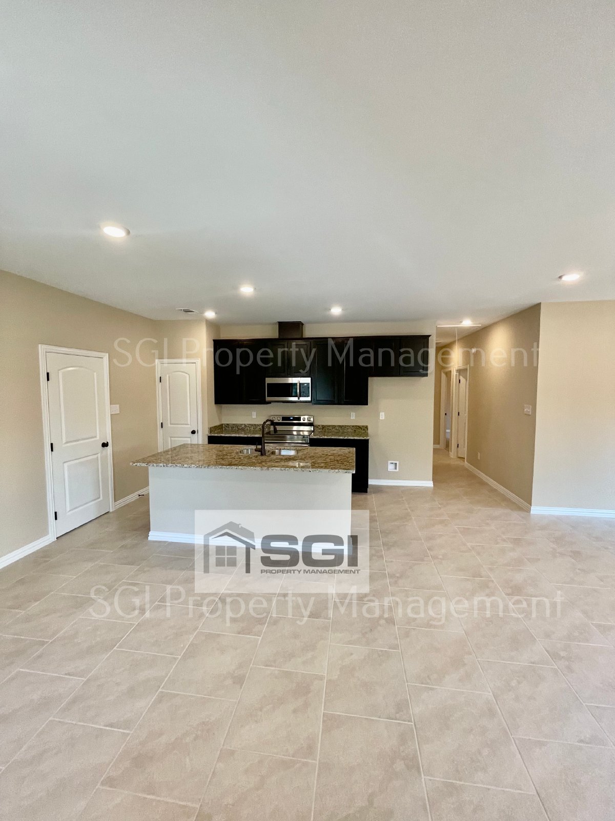 Fantastic 3 bedroom built in 2022 property image