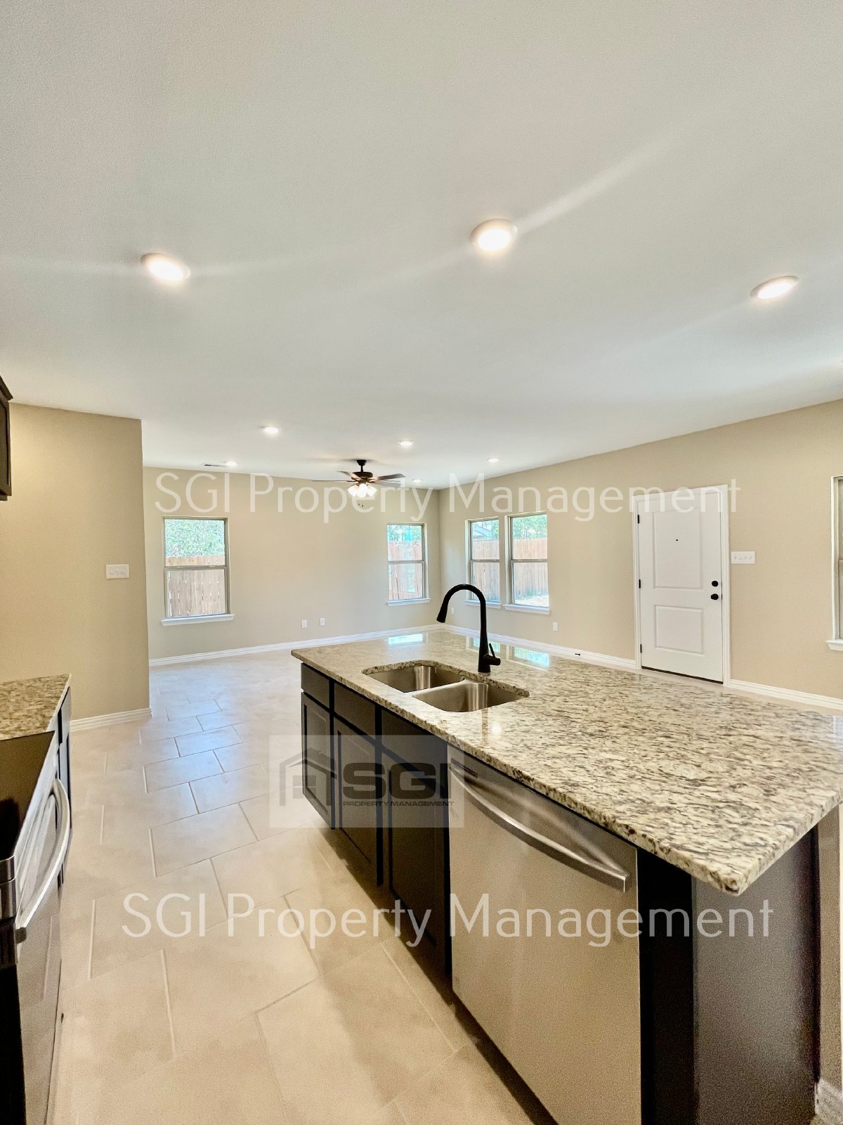 Fantastic 3 bedroom built in 2022 property image