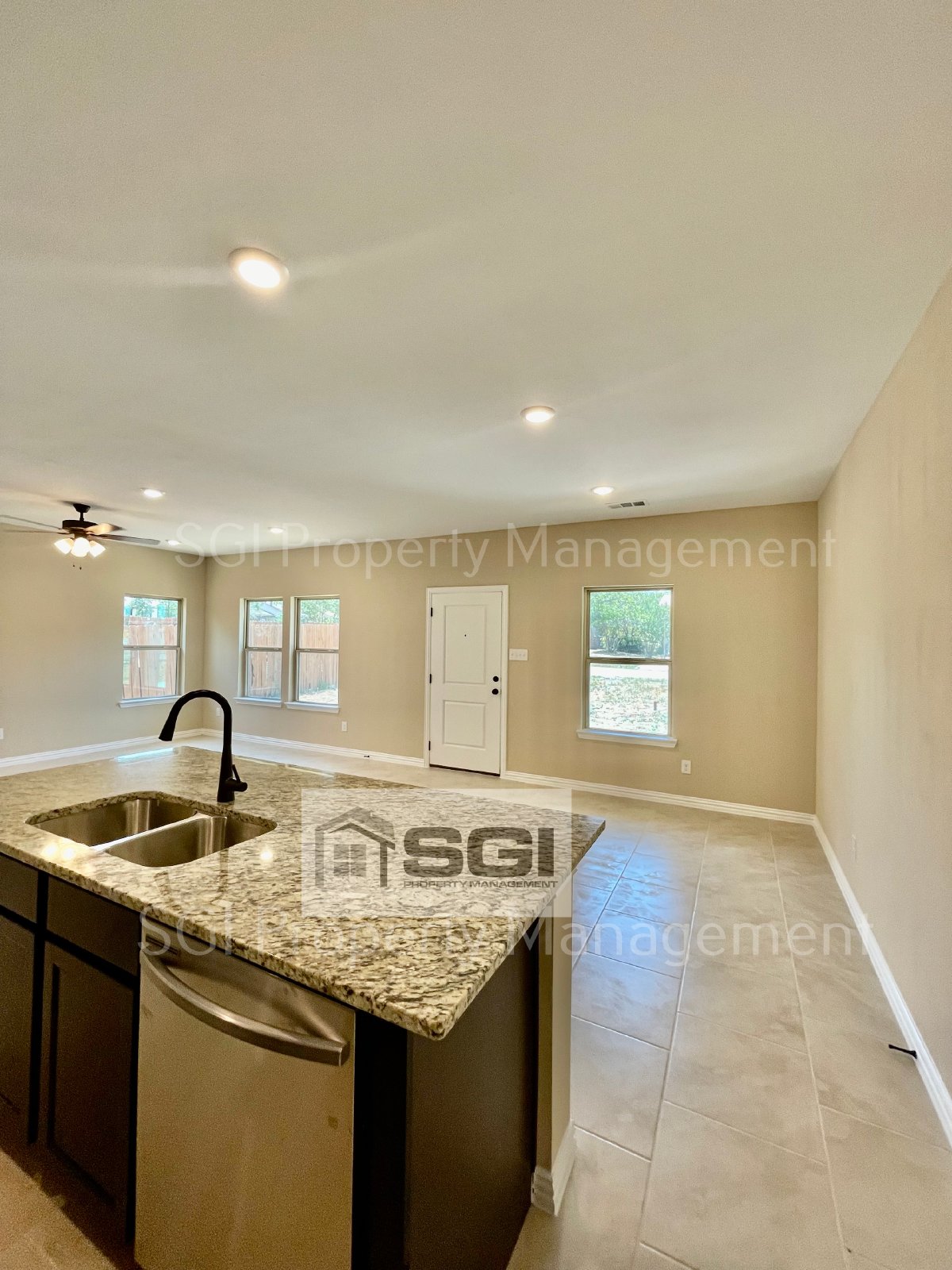 Fantastic 3 bedroom built in 2022 property image