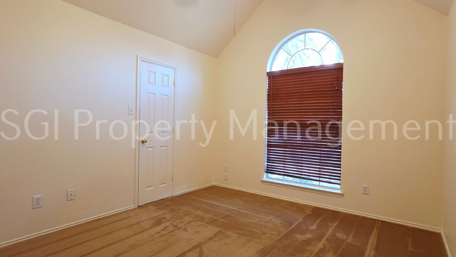 Spacious home ready for move in property image