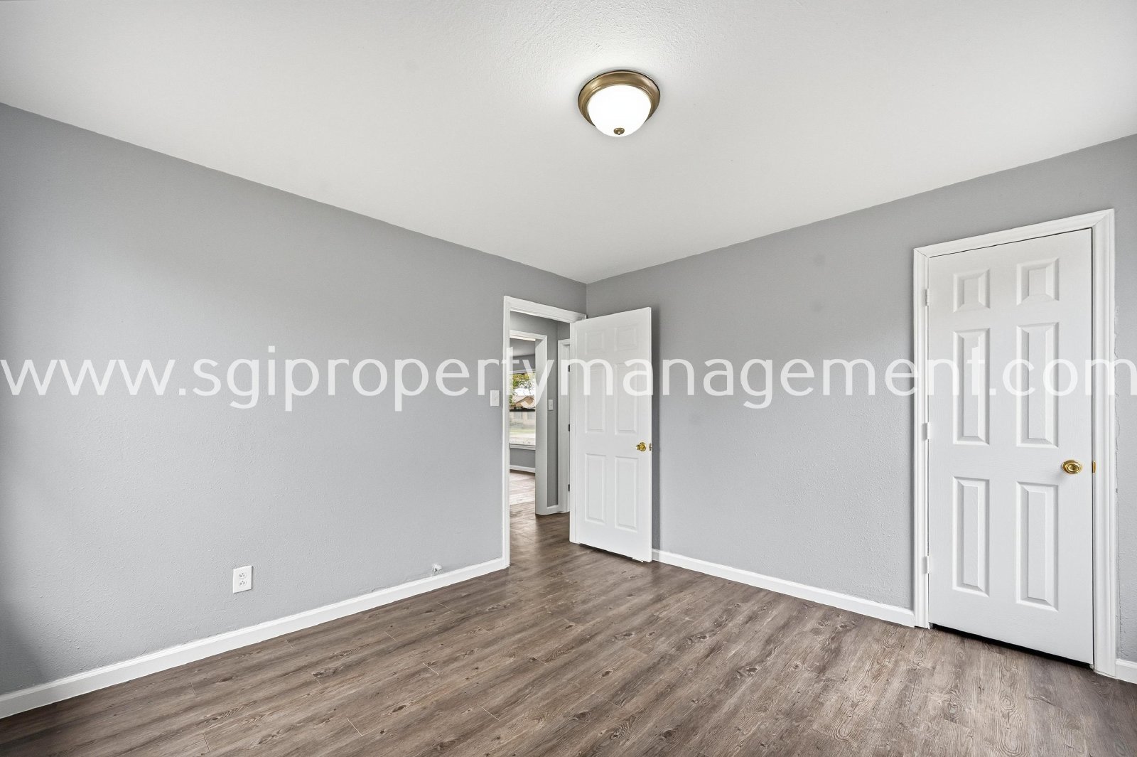 Updated 3 Bed, 2 Bath Home in Prime Central Plano Location! property image