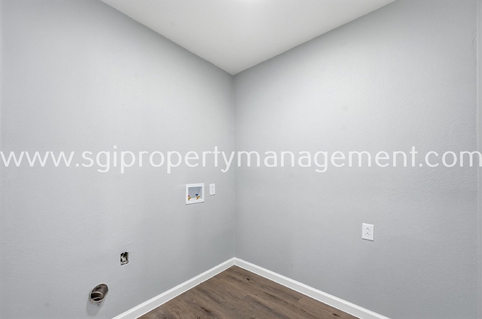 Updated 3 Bed, 2 Bath Home in Prime Central Plano Location! property image