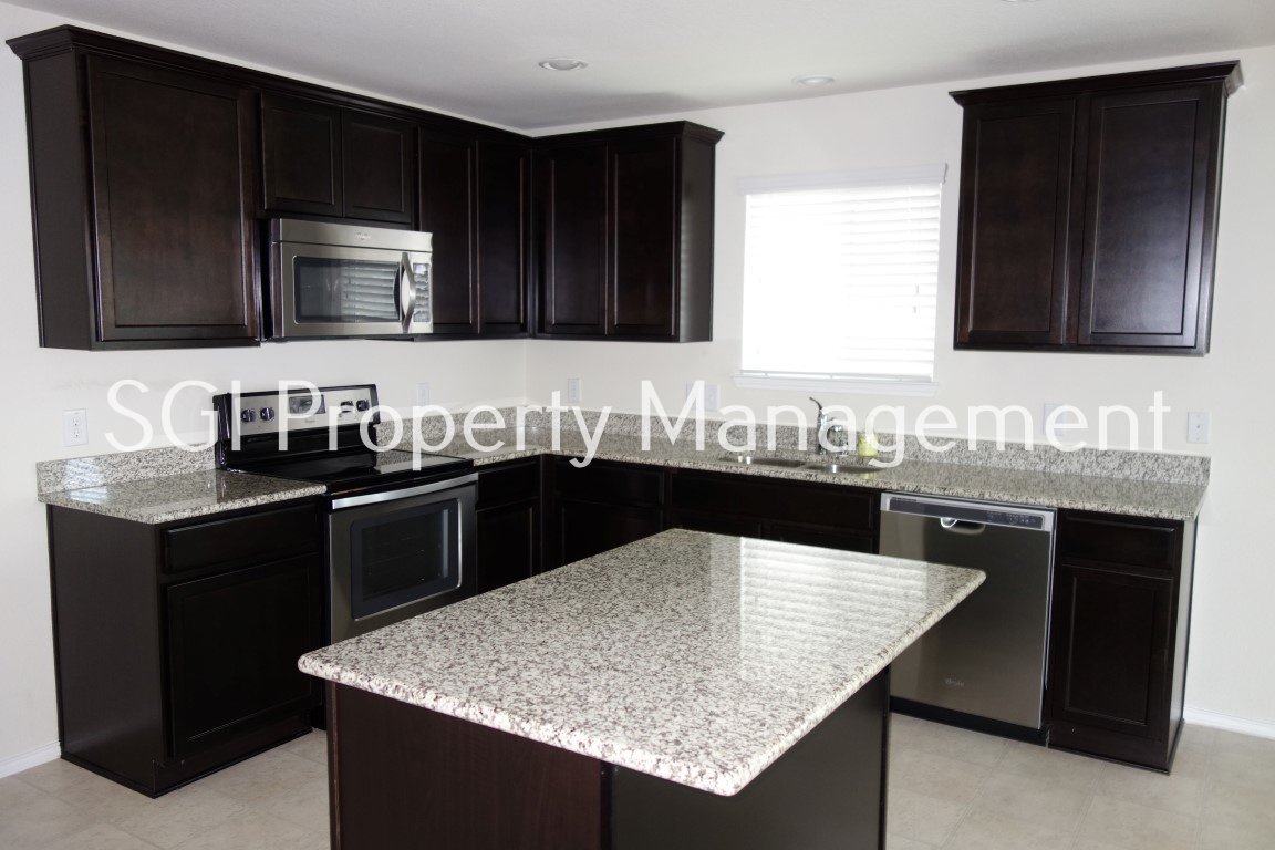 Beautiful one-story home with open concept property image