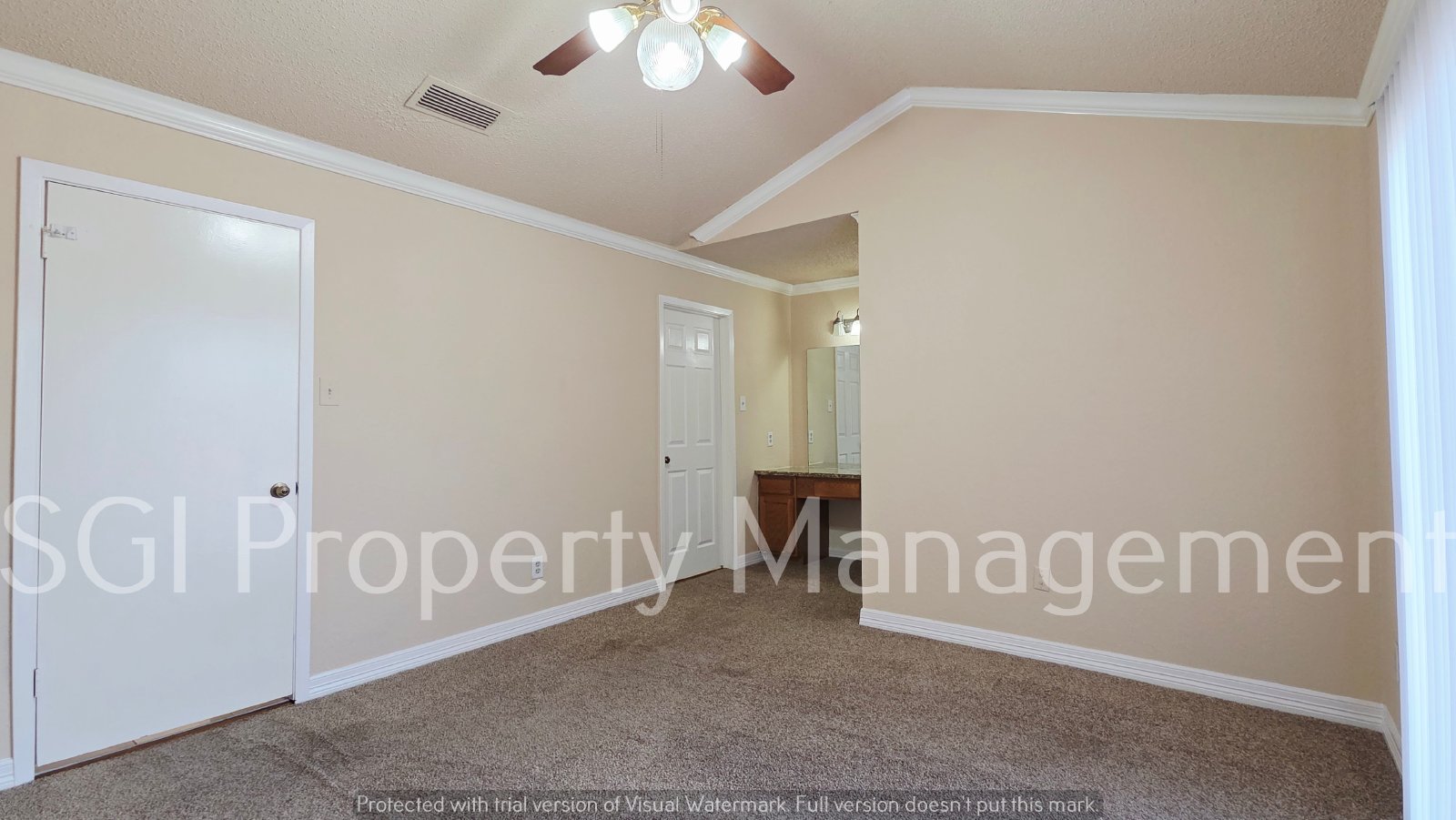 Beautiful Plano condominium for rent property image