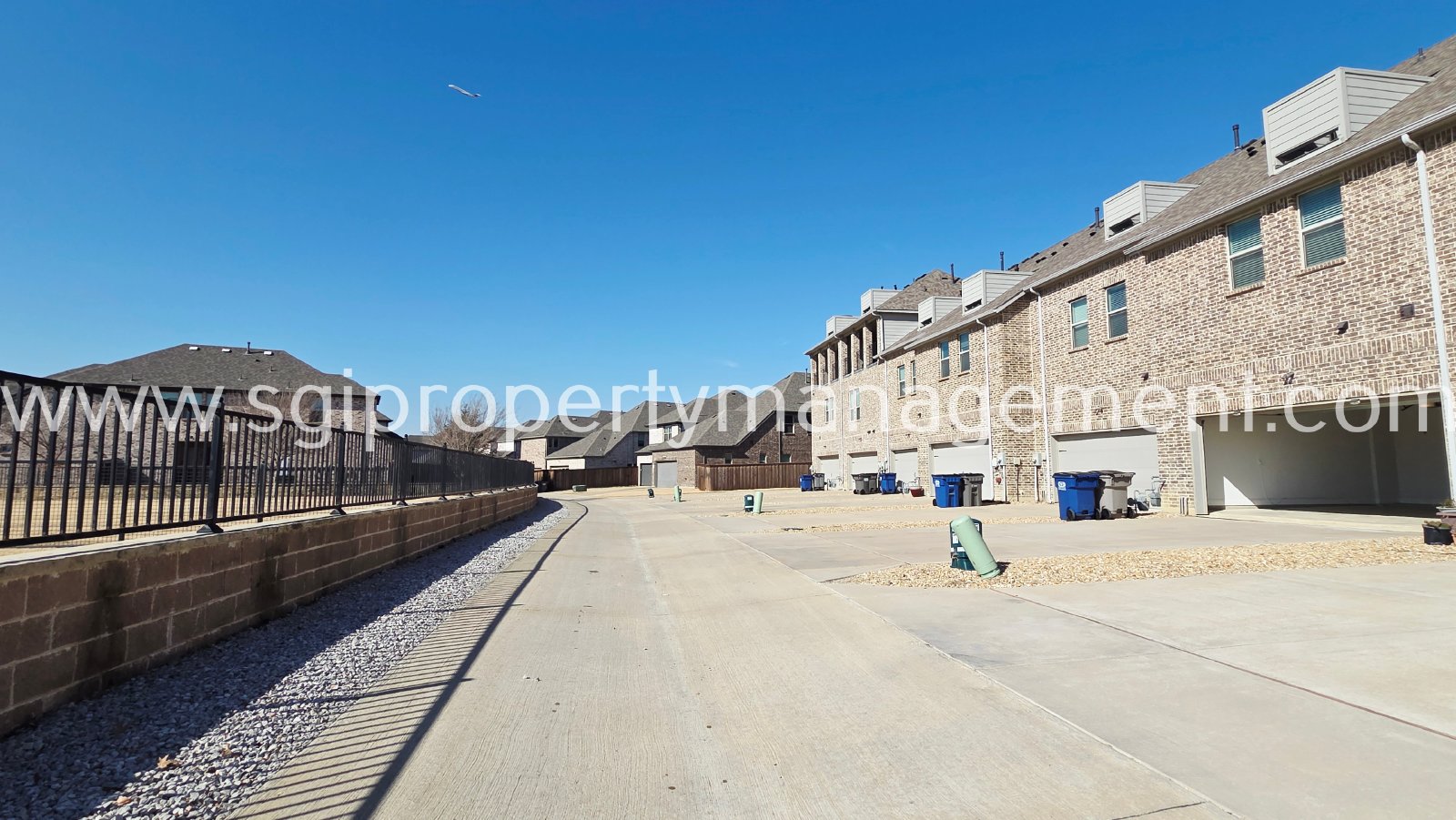 Gorgeous townhome ready for move in property image