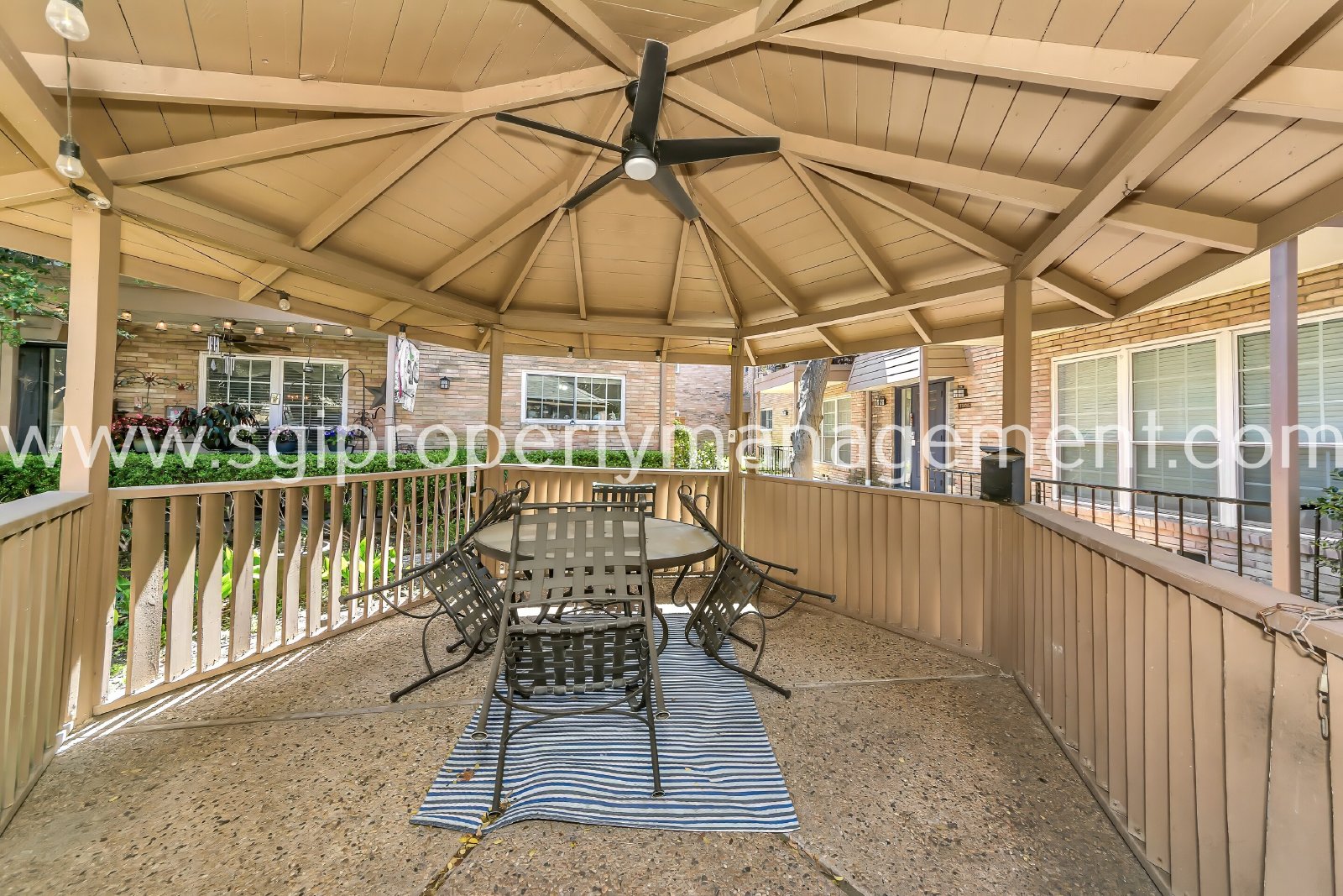 Spacious 2 bedroom condo ready for move in property image