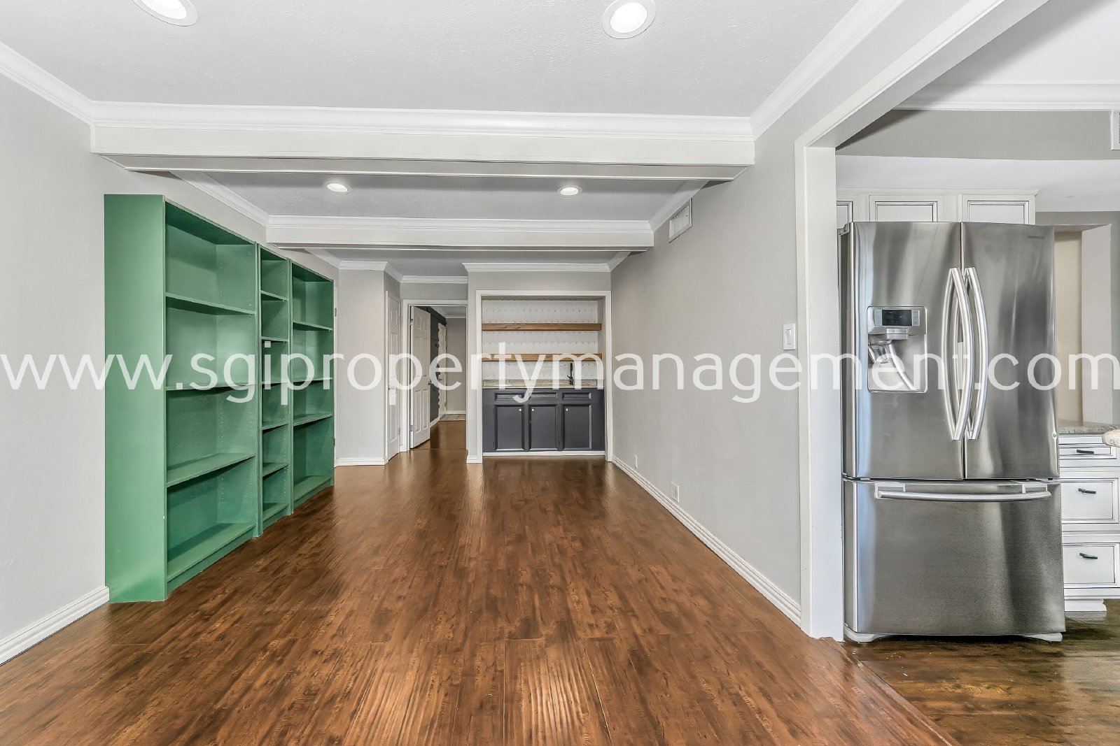 Spacious 2 bedroom condo ready for move in property image