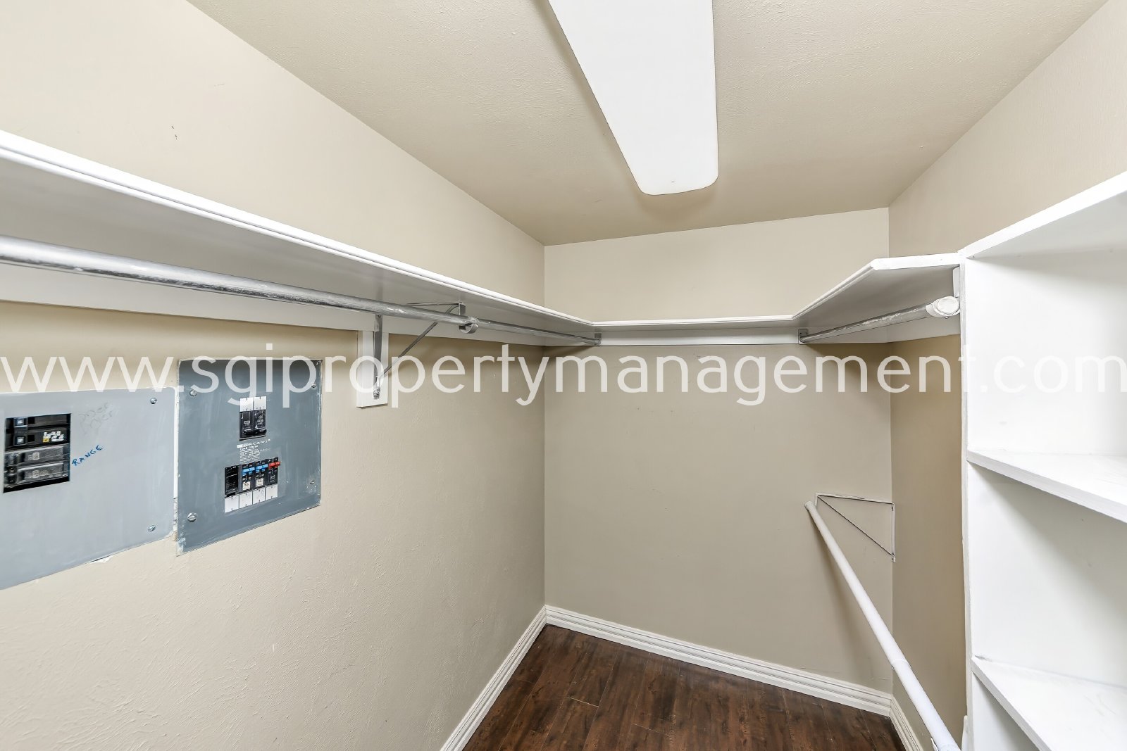 Spacious 2 bedroom condo ready for move in property image