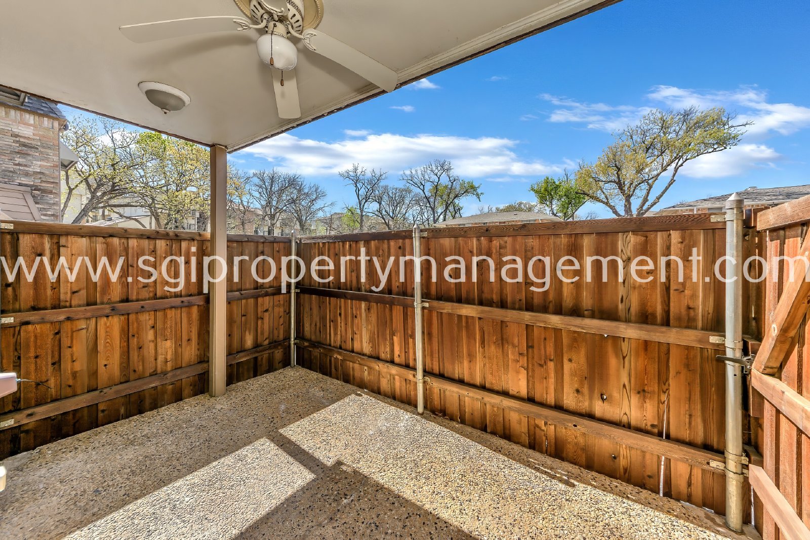 Spacious 2 bedroom condo ready for move in property image