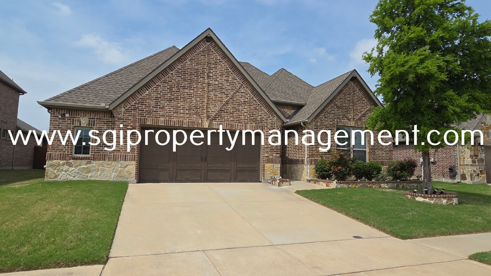 Spacious home ready for move in property image