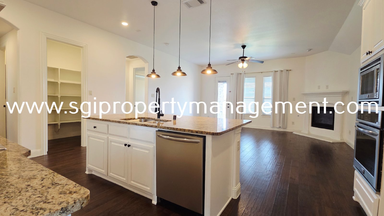 Spacious home ready for move in property image