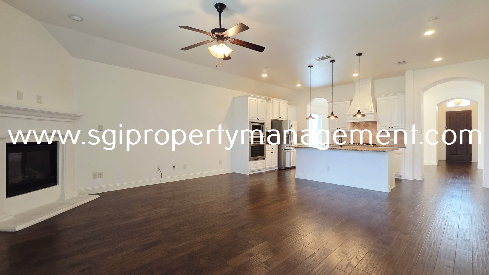 Spacious home ready for move in property image