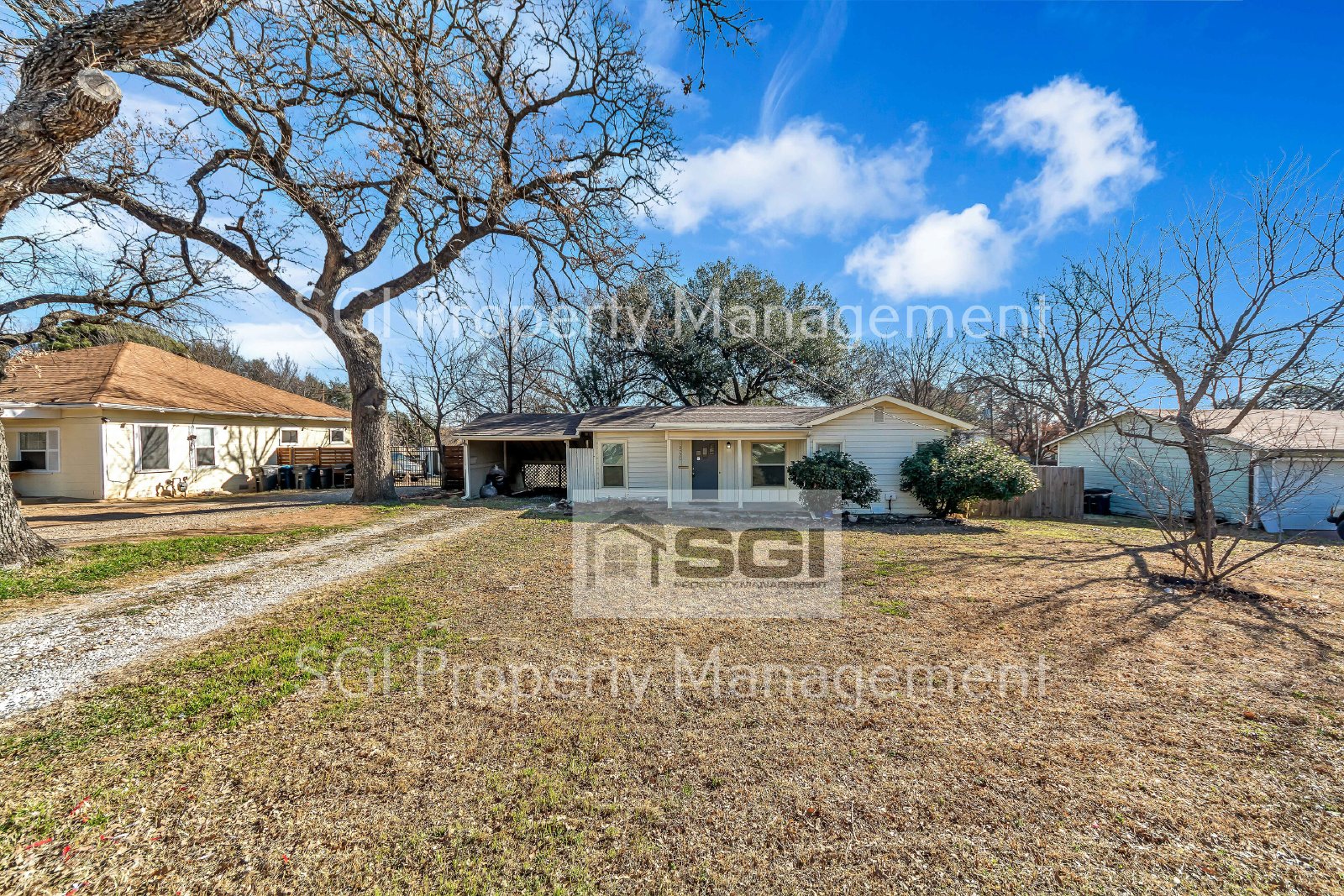 Remodeled 2 bedroom ready for Move-in! property image