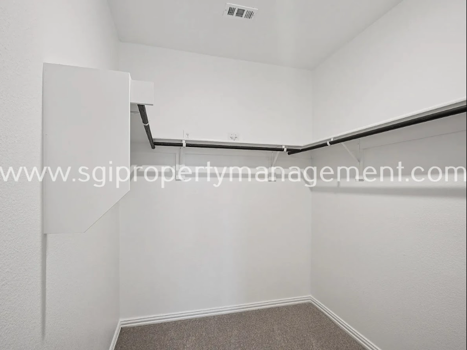 Amazing home ready for move in property image