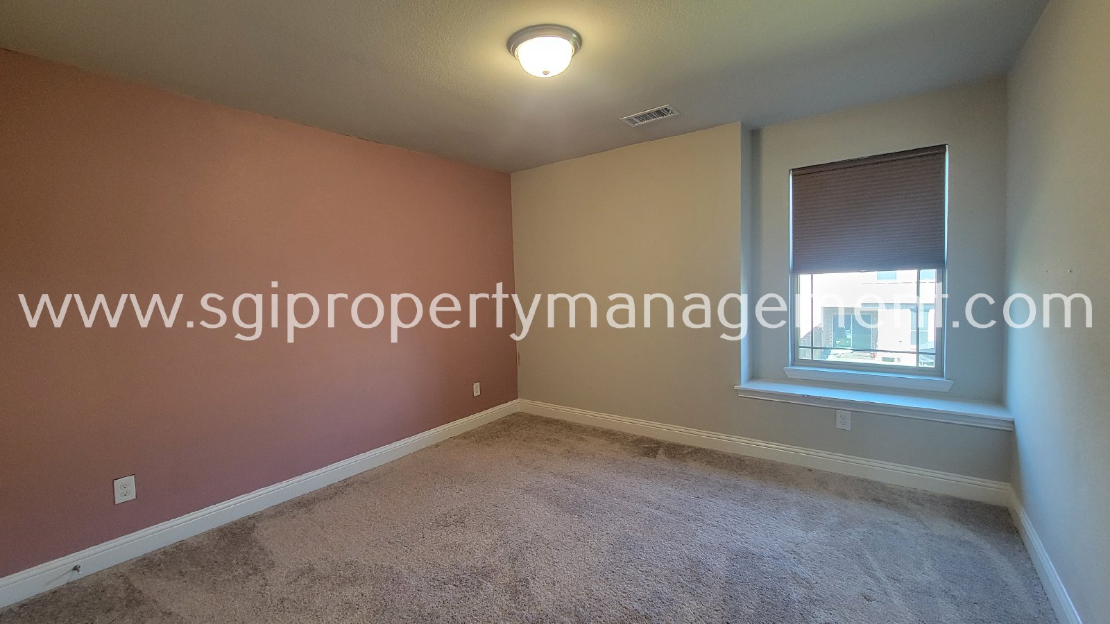 Rare townhouse availability in Murphy property image