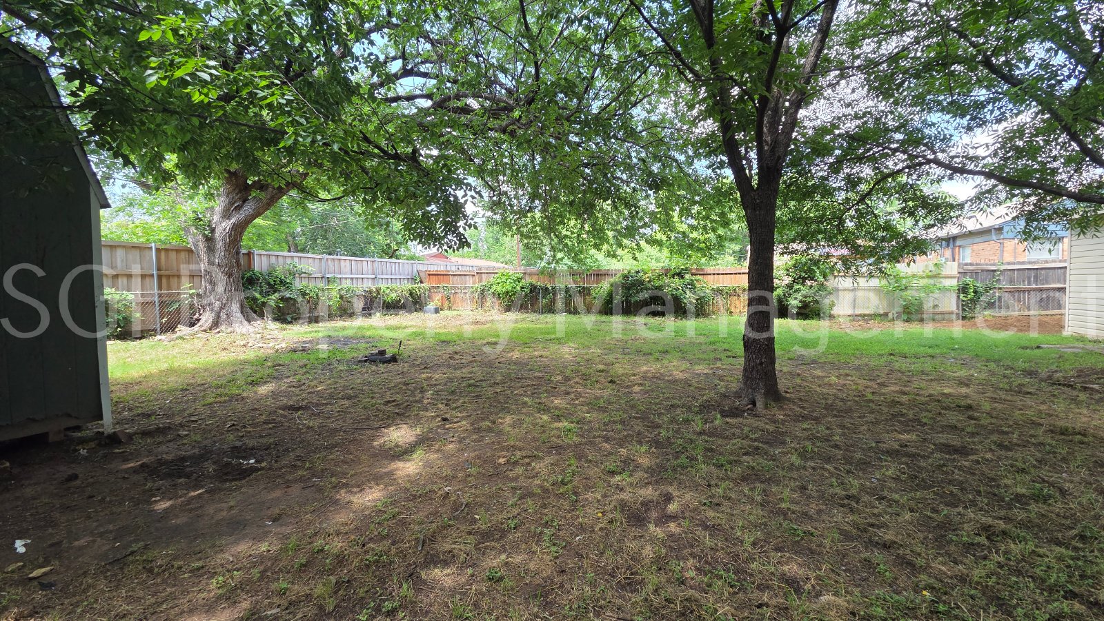 Charming home ready for move in property image