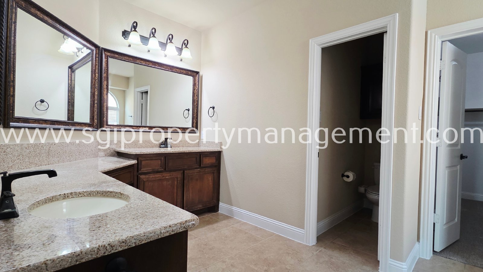 Spectacular Frisco home ready for move in property image