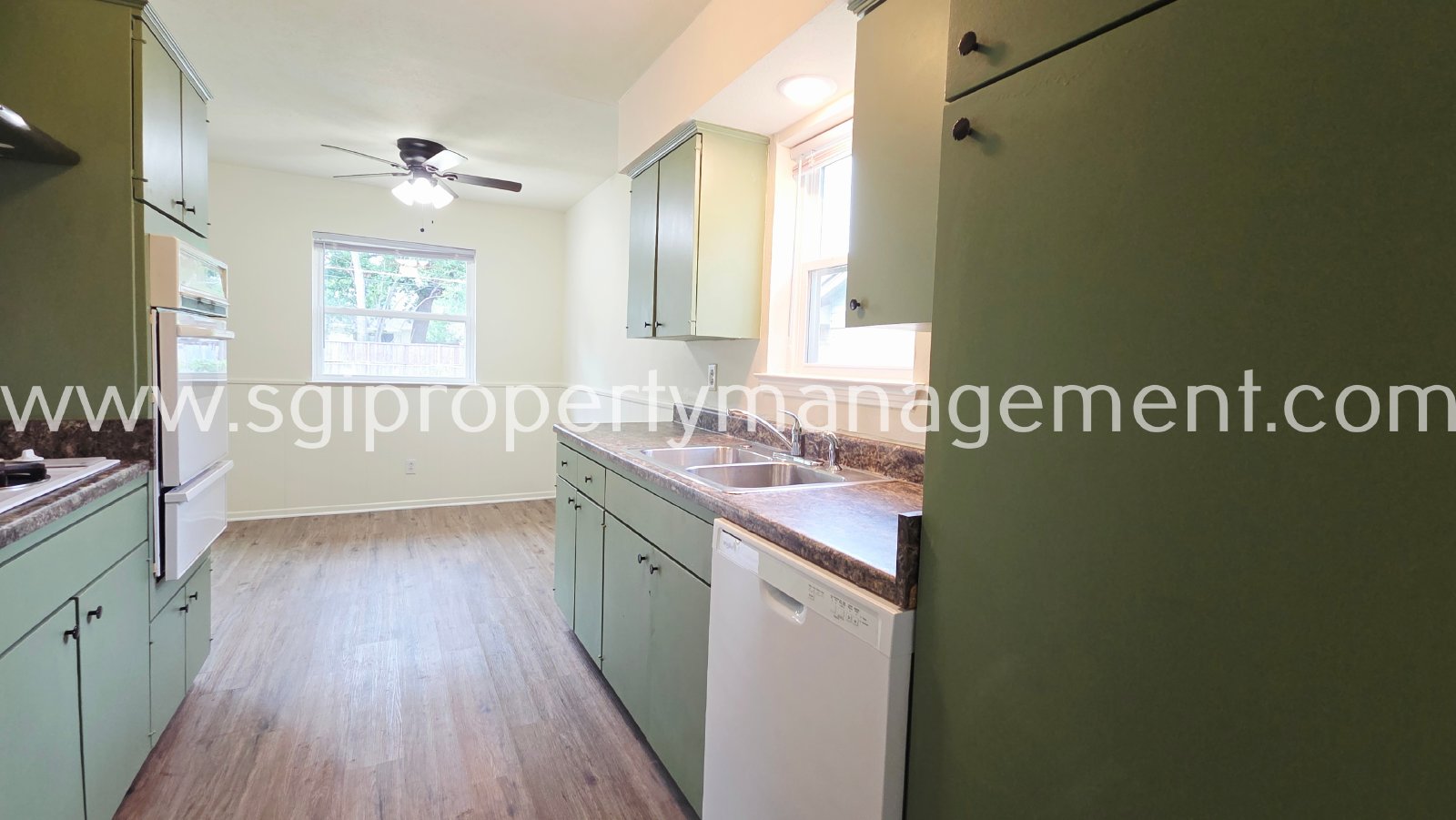 Beautiful Richardson home ready for move in property image