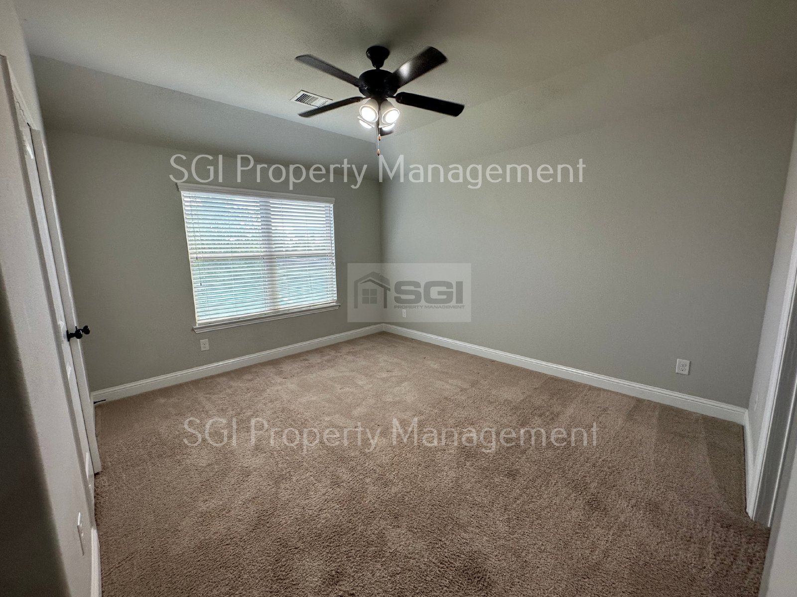 Fantastic 4 bedroom with study in Lantana property image