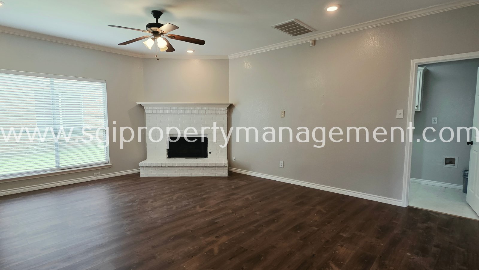 Gorgeous updated home ready for move in property image