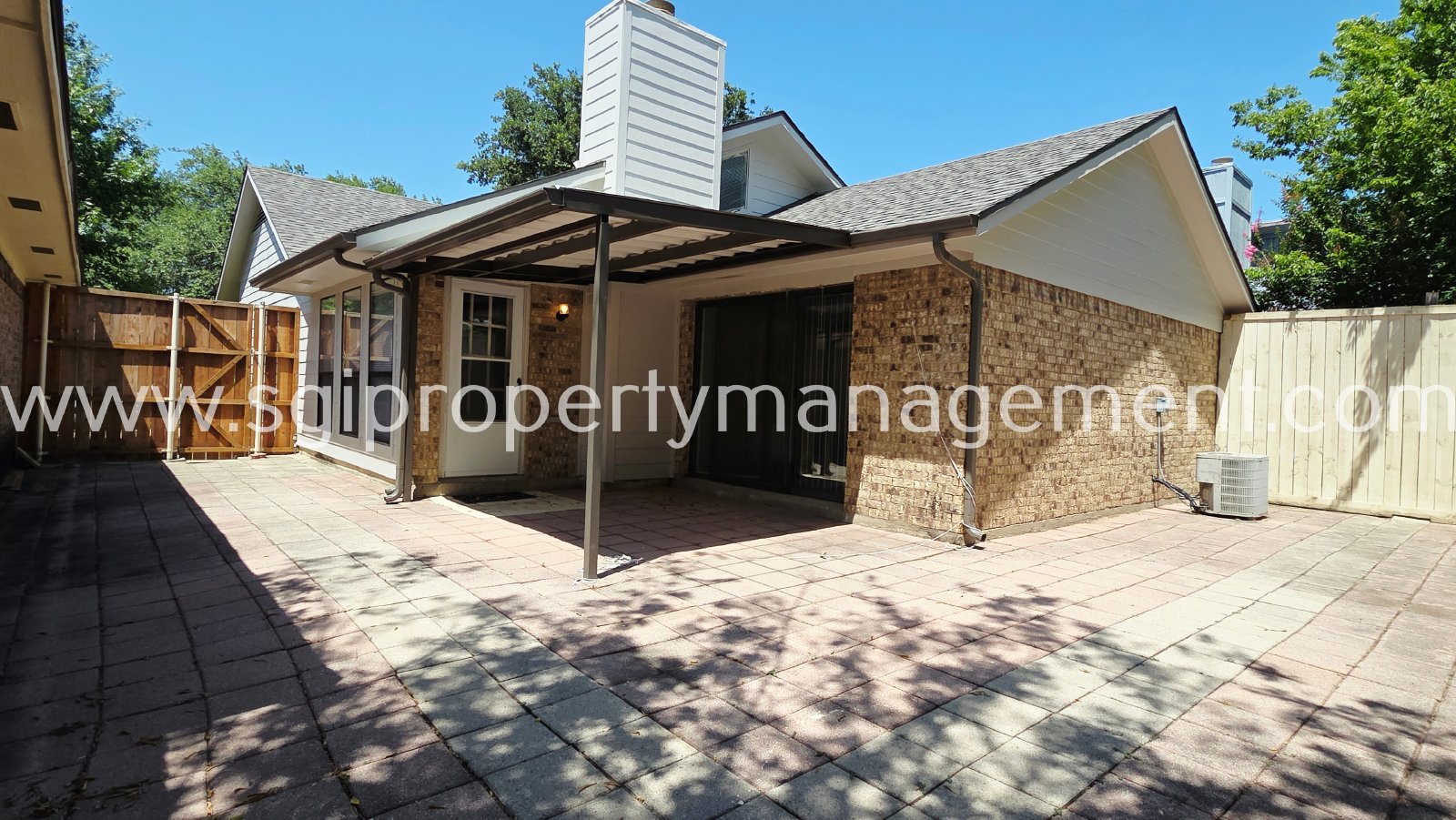 Inviting 2-bedroom 2-bath! property image