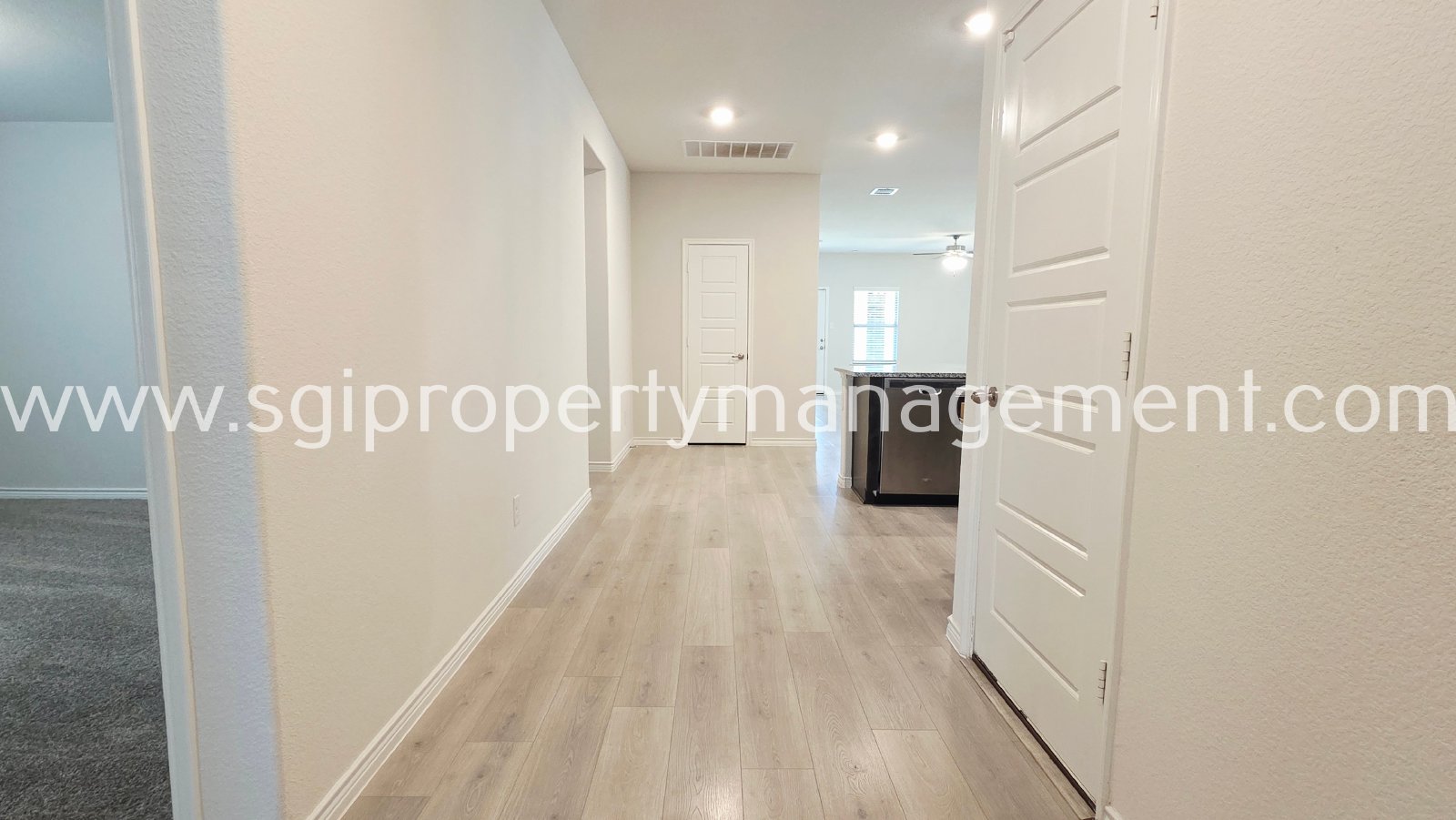 Beautiful updated 4 bedroom Royse City home property image