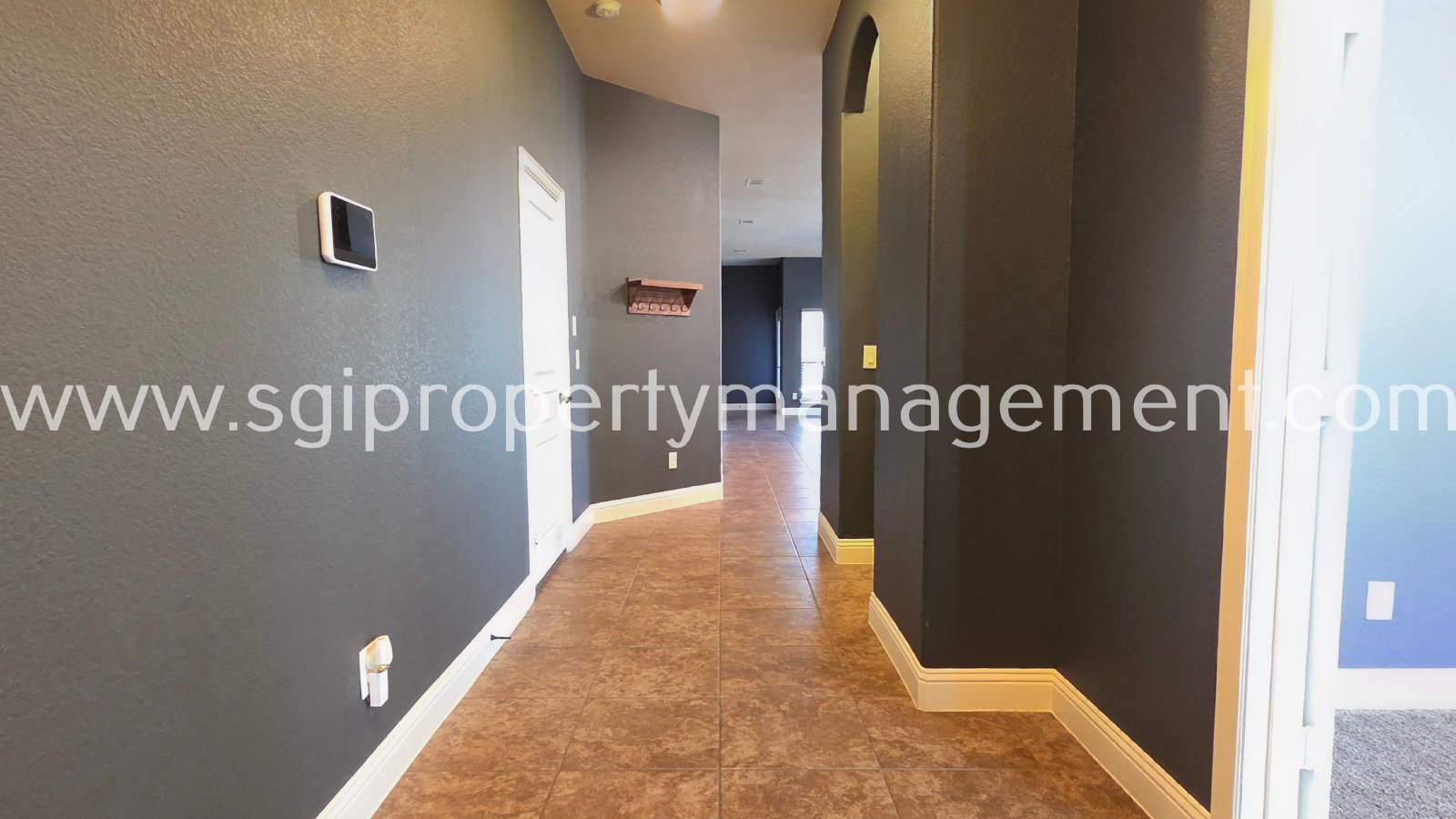 Pristine and Stunning 4 Bedroom! property image