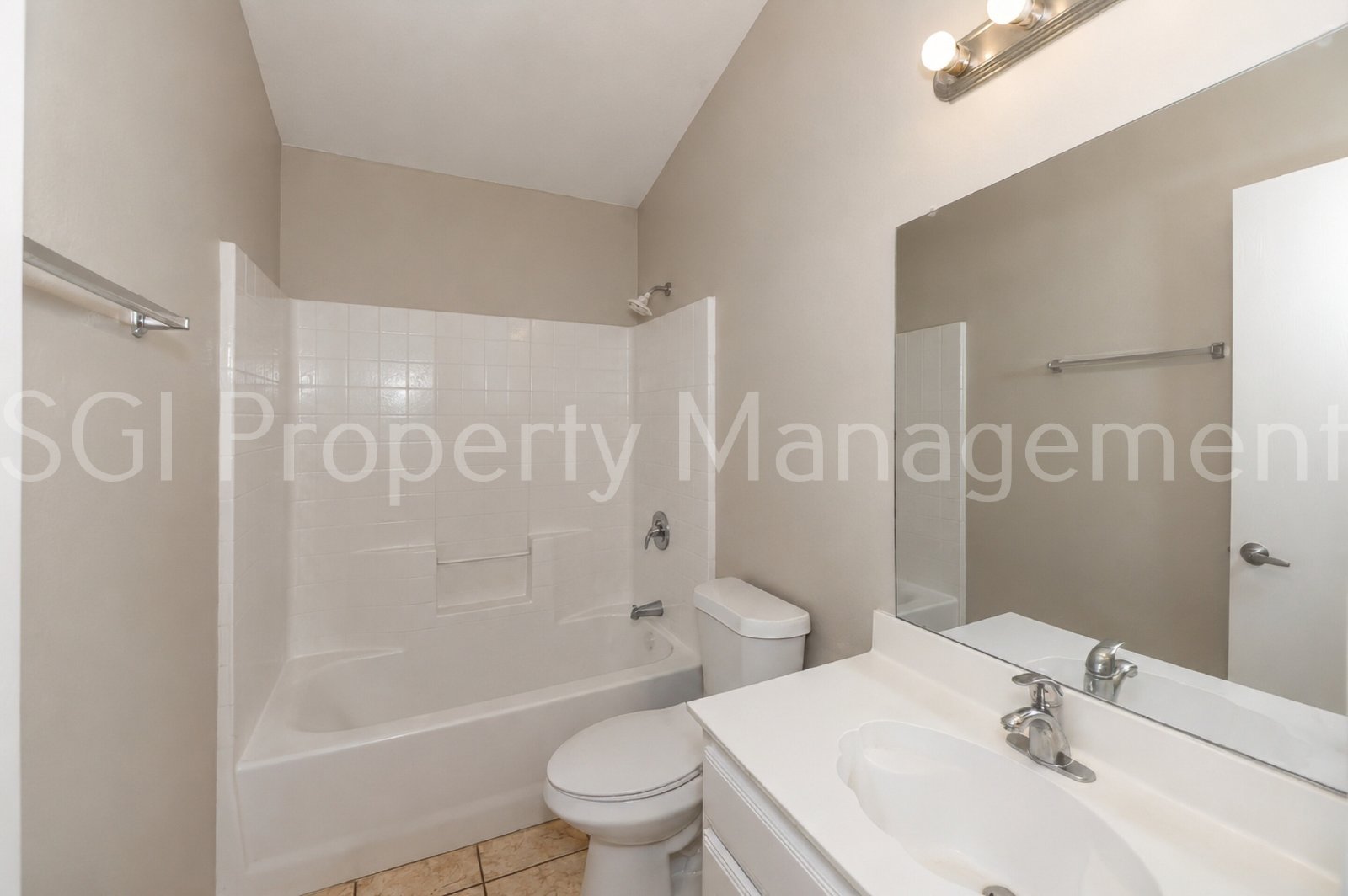Must see home ready for move in property image