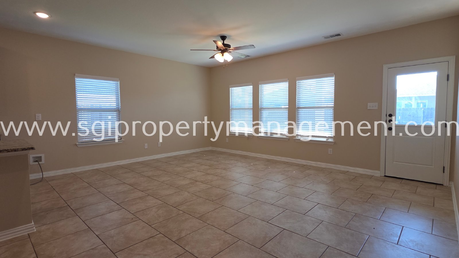 3 bedroom home in Greenville property image