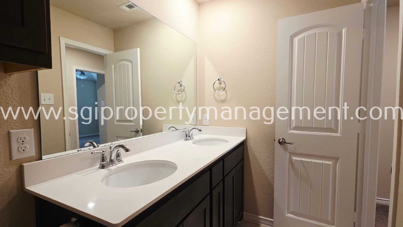 Gorgeous 4 bedroom in Union Square property image