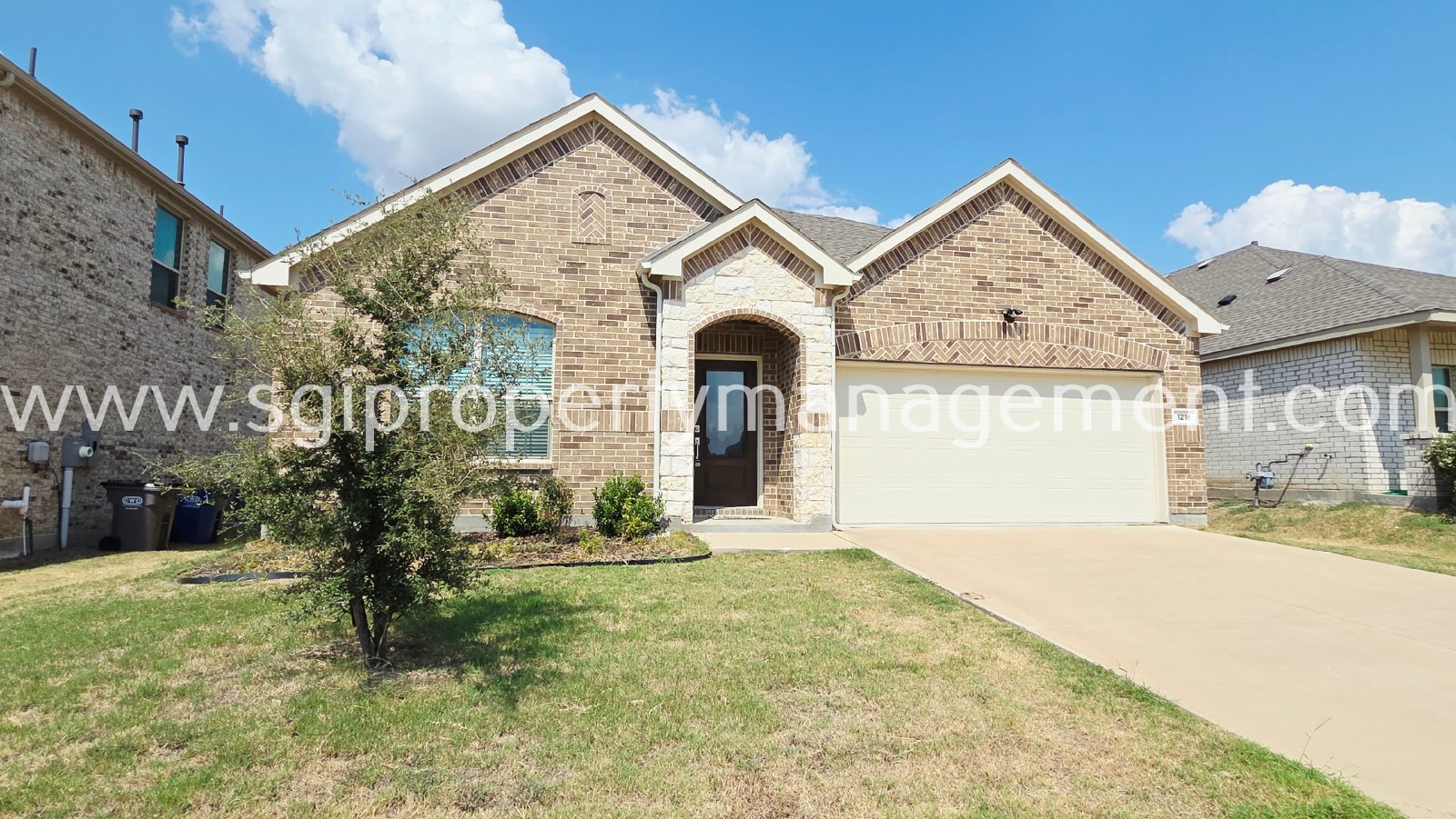 1218 Smoketree Ln property image