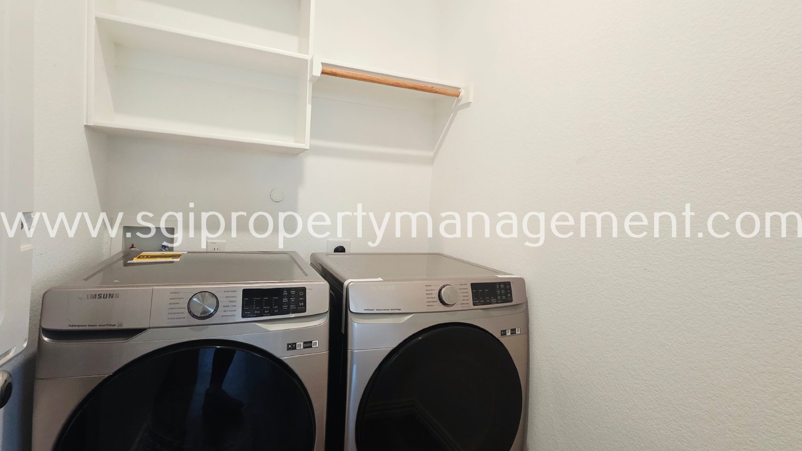 1218 Smoketree Ln property image