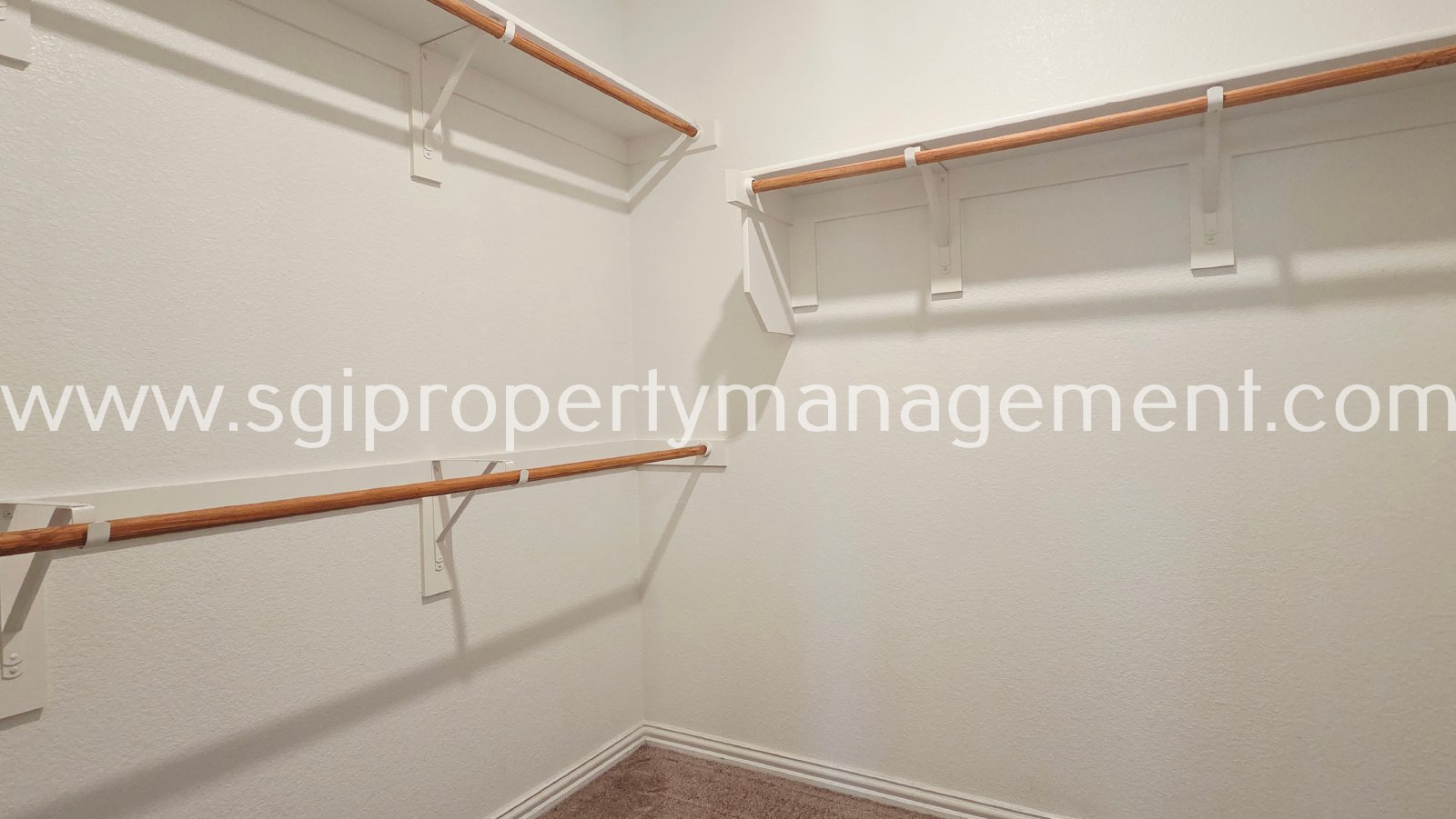 1218 Smoketree Ln property image