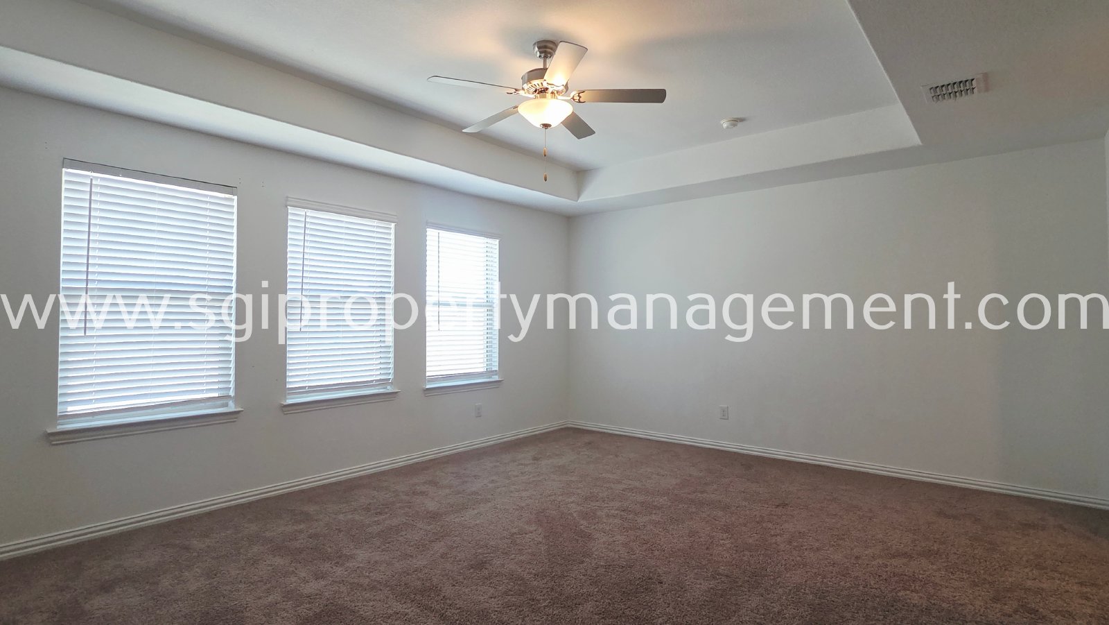 1218 Smoketree Ln property image