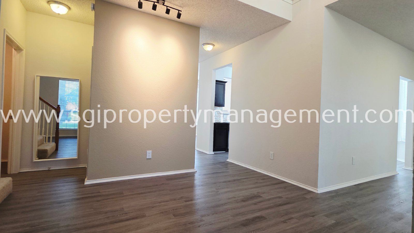 3948 Windford Dr property image