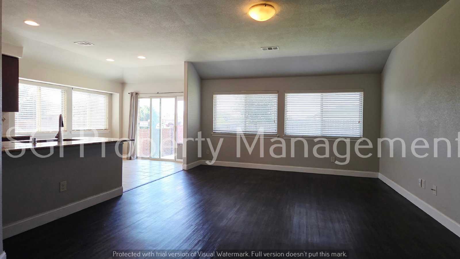 3 Bed in West Crossing Ready for Immediate Occupancy! property image