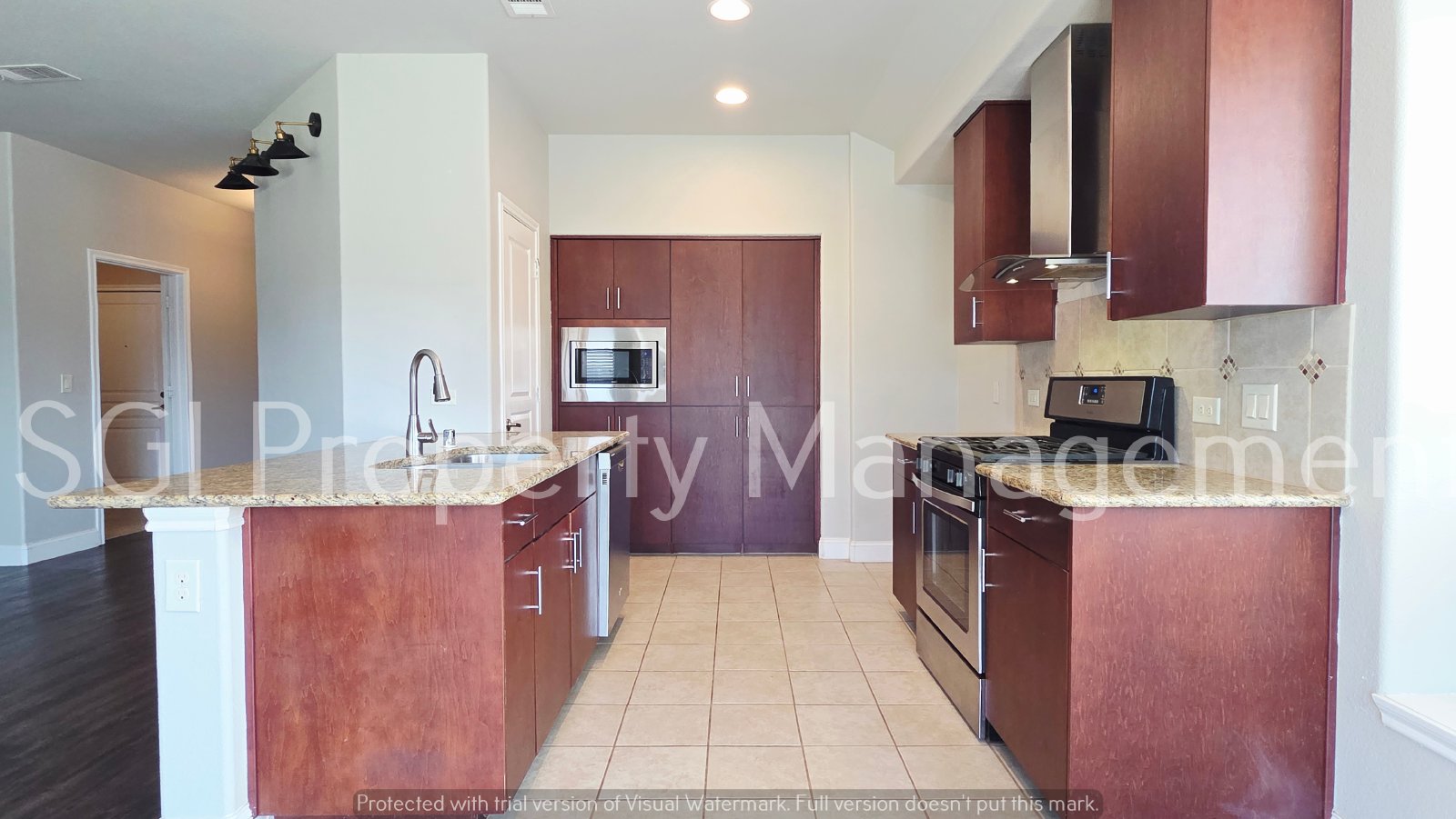 3 Bed in West Crossing Ready for Immediate Occupancy! property image