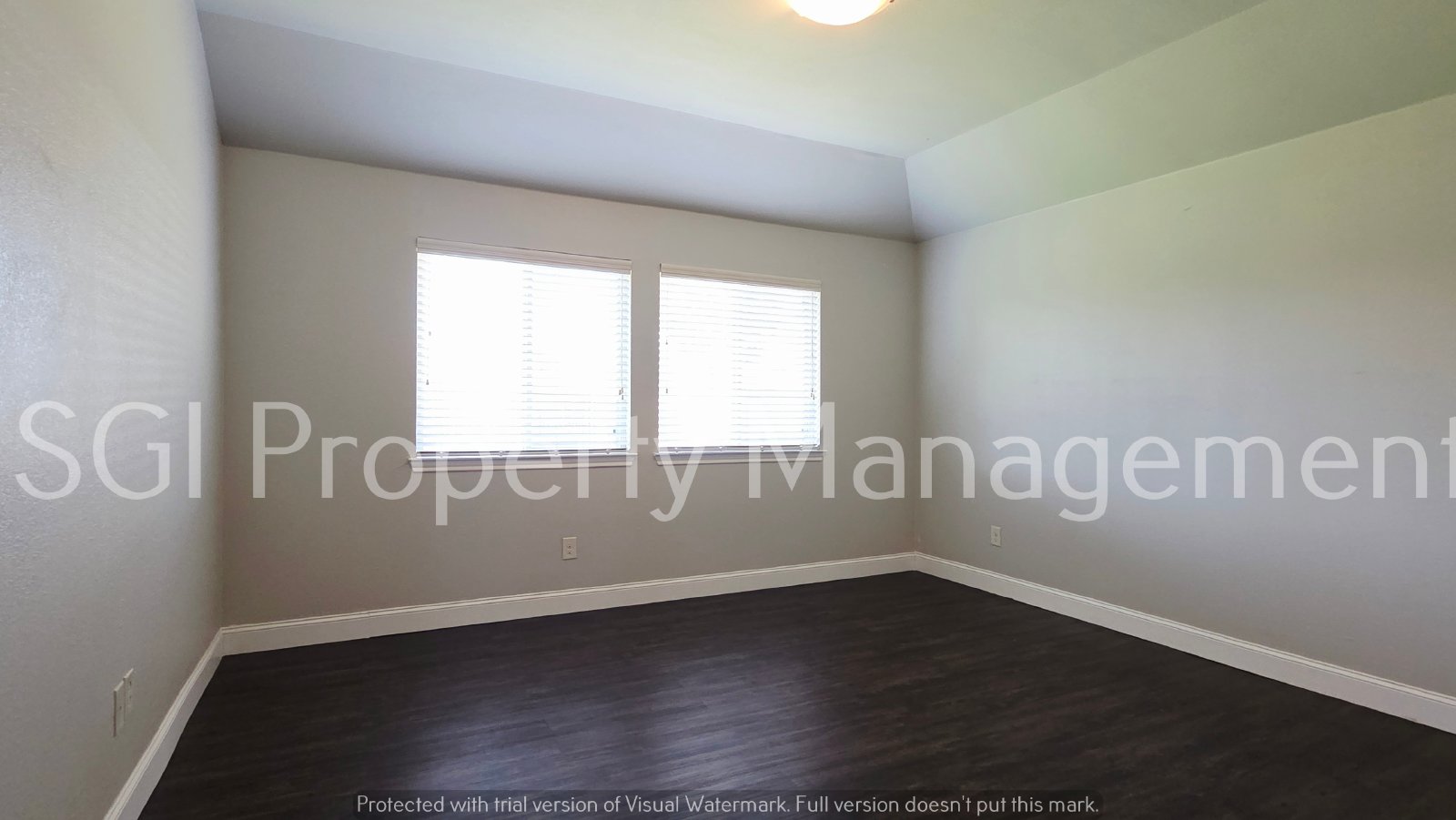 3 Bed in West Crossing Ready for Immediate Occupancy! property image