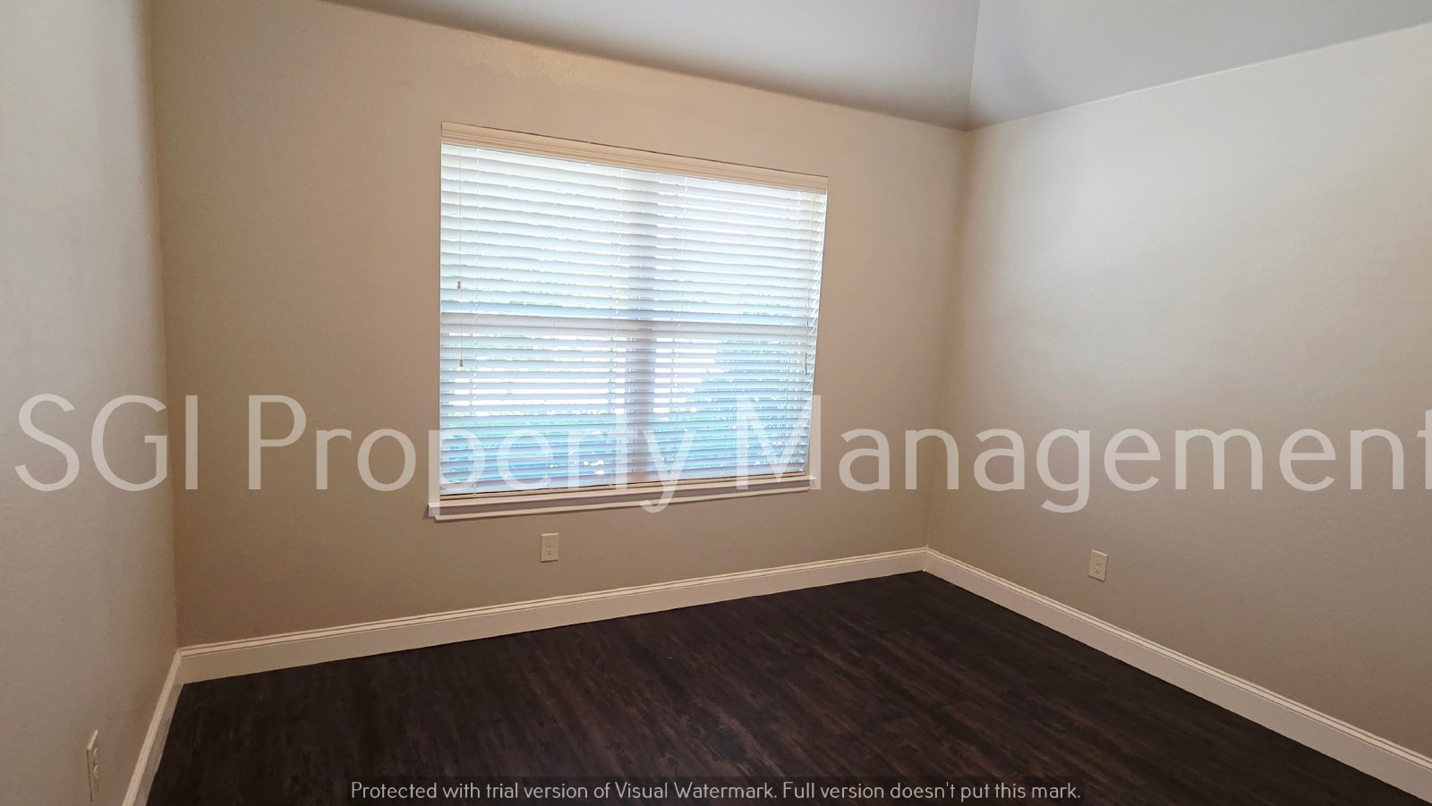 3 Bed in West Crossing Ready for Immediate Occupancy! property image
