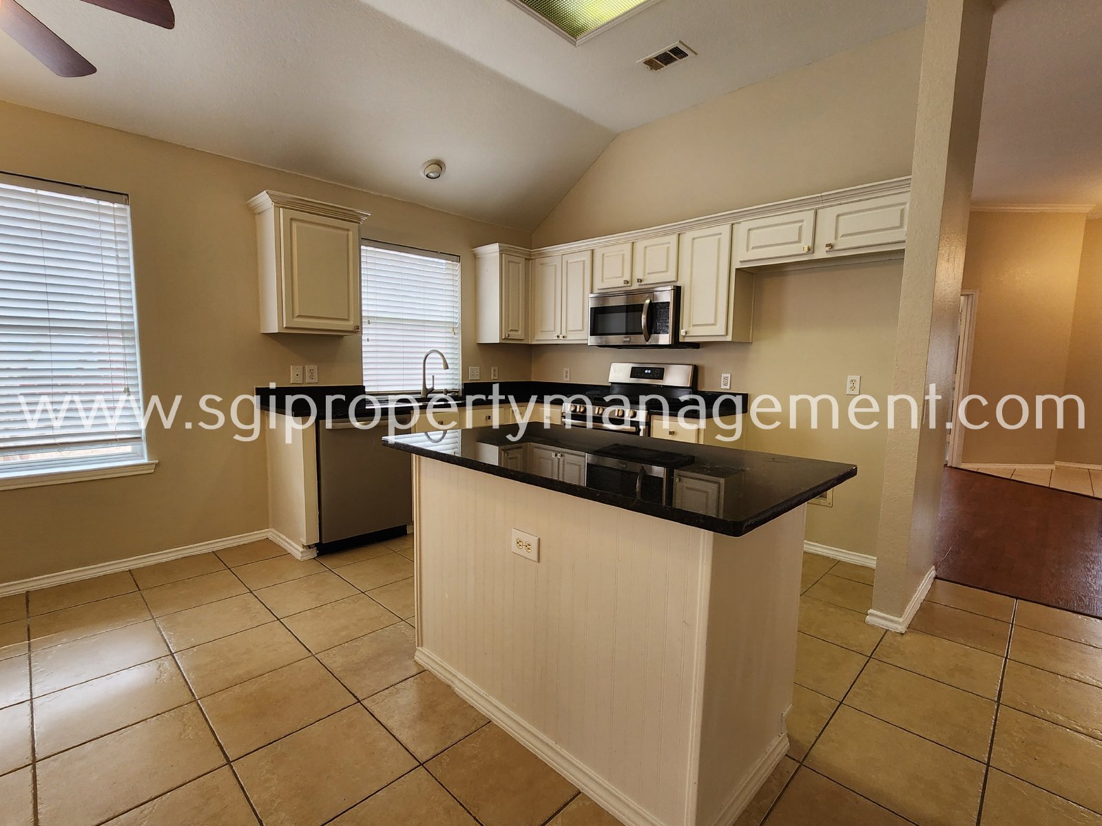 Great 3 Bedroom or with a Study. property image
