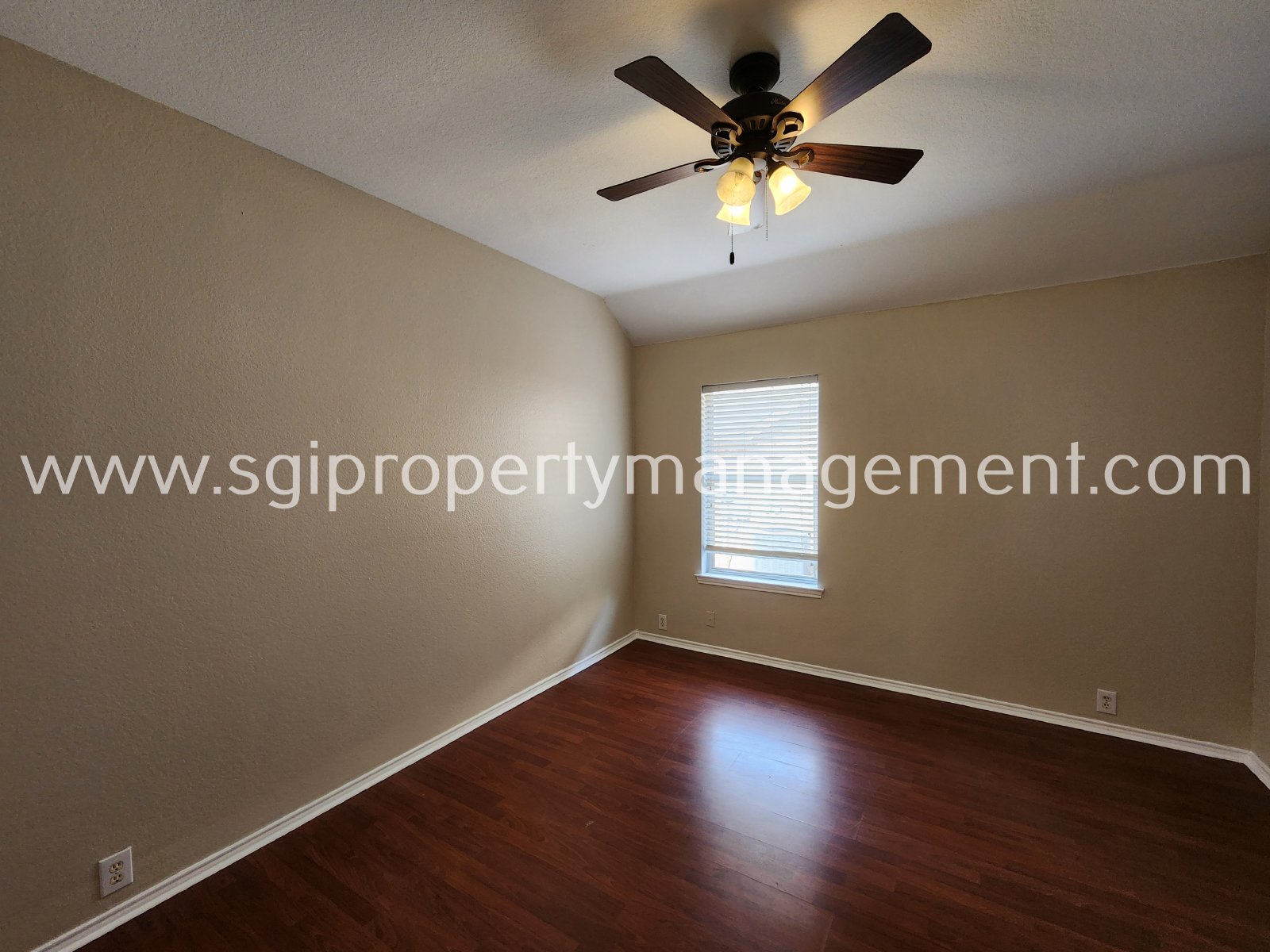 Great 3 Bedroom or with a Study. property image