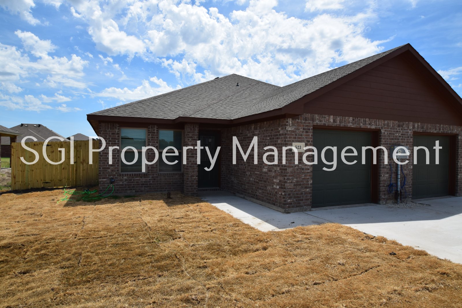 Adorable 3 bedroom with large yard property image