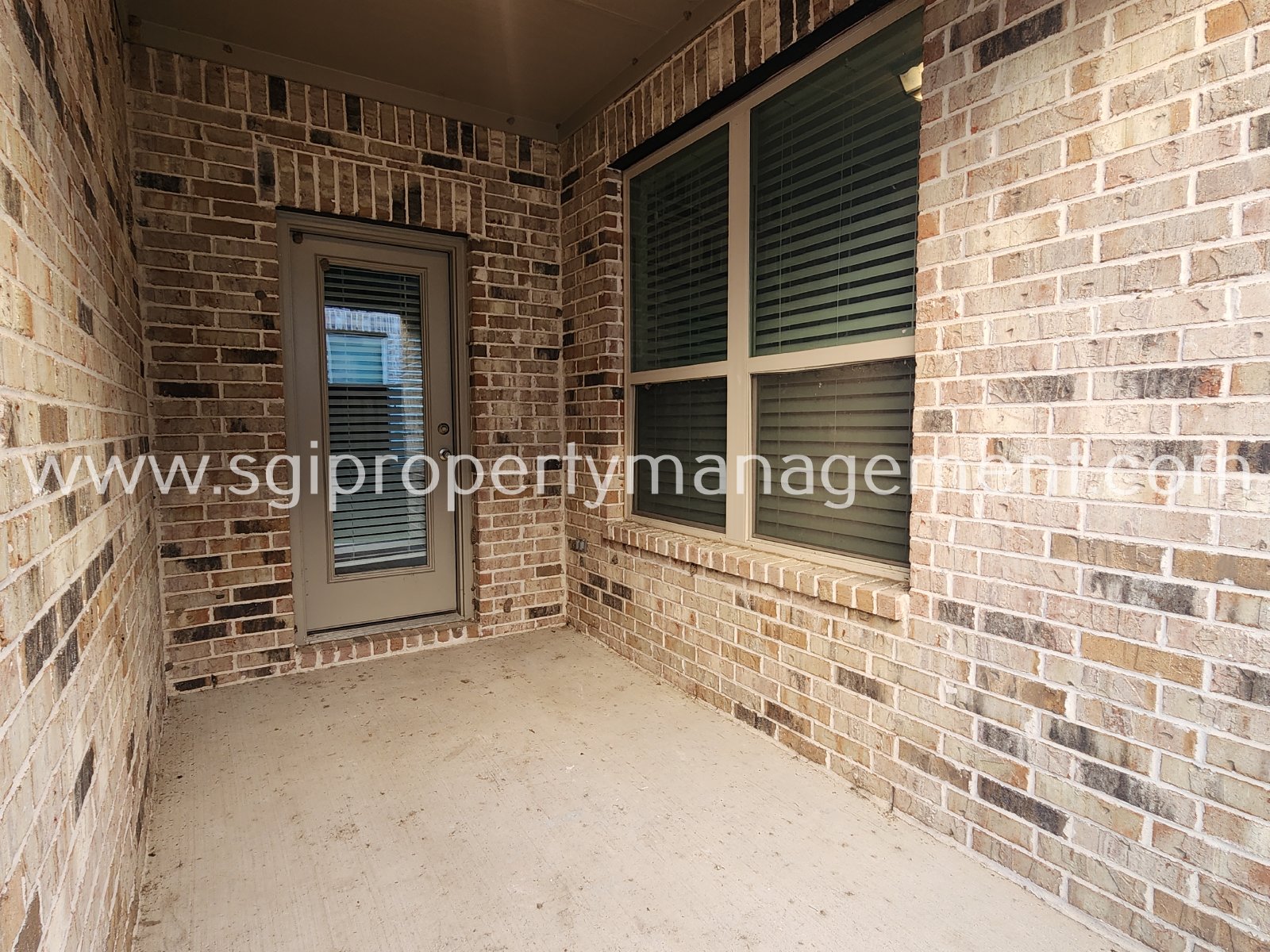 Stunning 3 bedroom home in Valencia on the Lakes property image